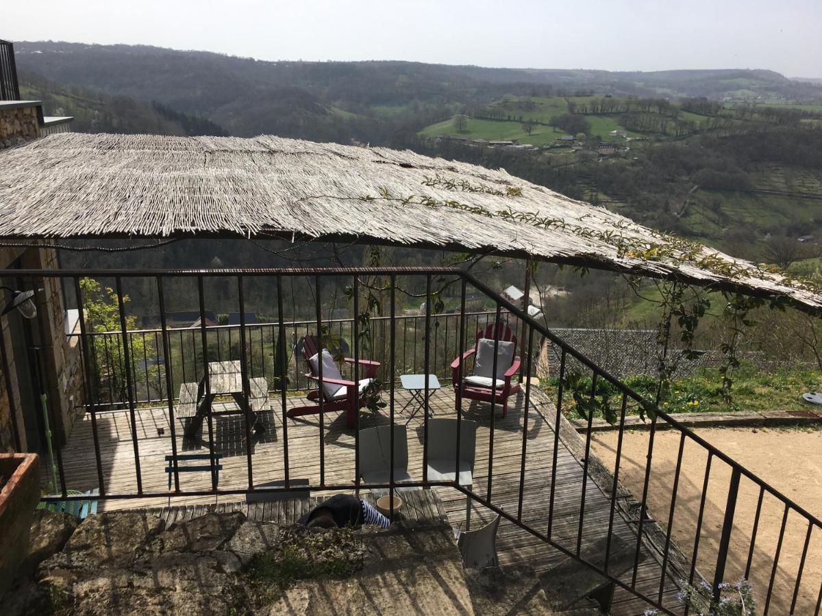Gite Libertalia Salles-la-Source Zewnętrze zdjęcie